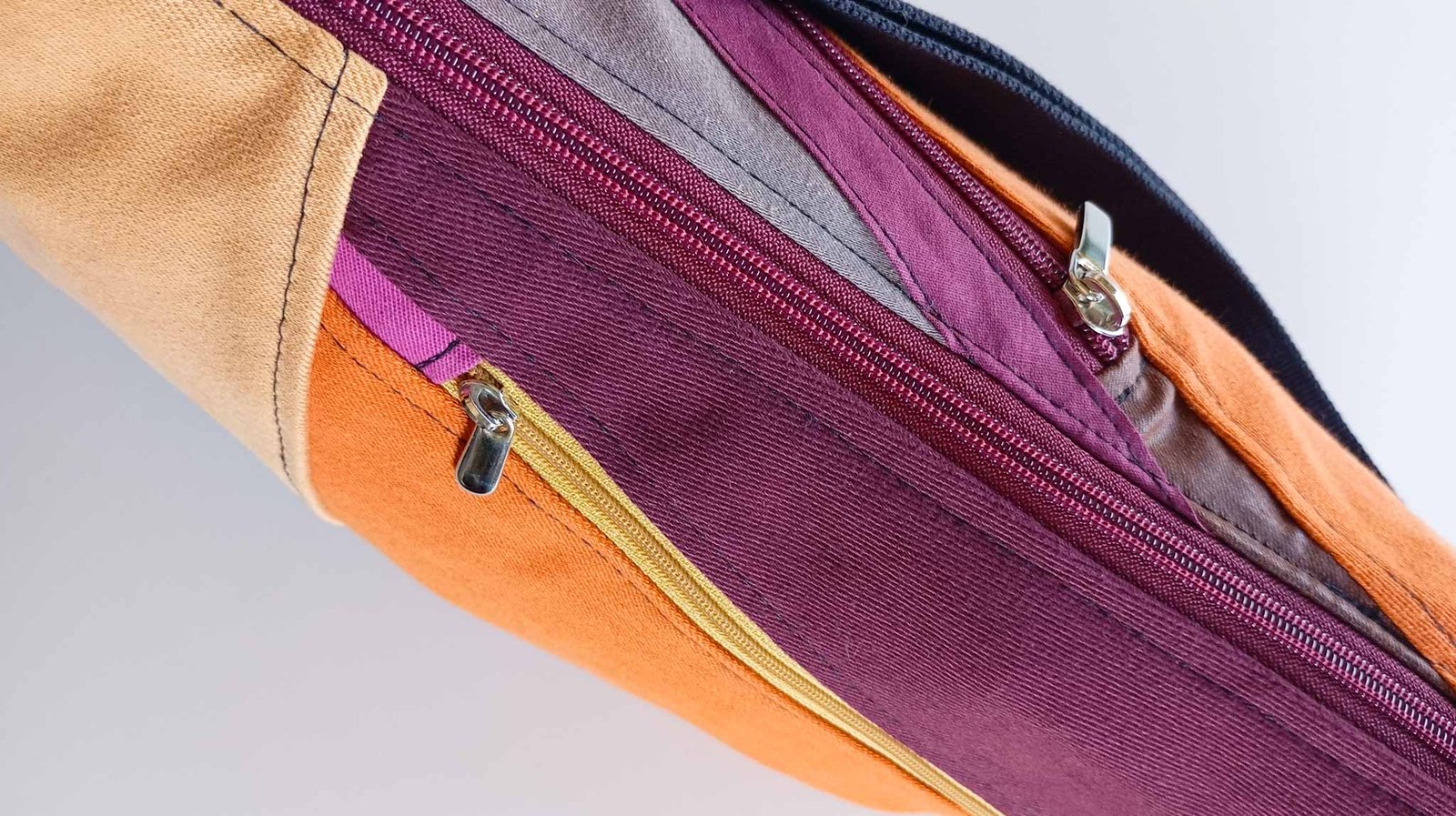 Bolso Banano Naranja y Beige Dorado - Imagen 3